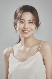 Hwang Jung-yoon como: Hye-jeong