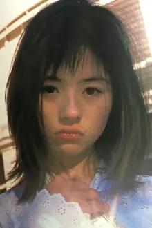 Maya Hamaoka como: Kanae Sawaguchi