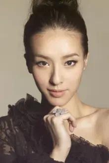 Tiffany Lee como: Zhou Kit-Yu