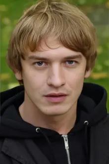 Aleksey Mitin como: Matvey