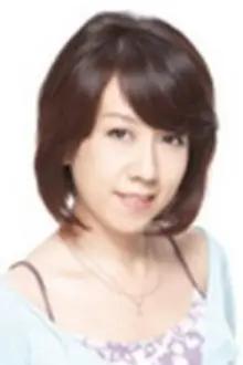 Yumi Hikita como: Model