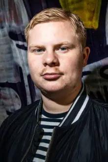 Samuel Shipway como: Risto Räppääjä