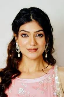 Aditi Gautam como: Sandhya