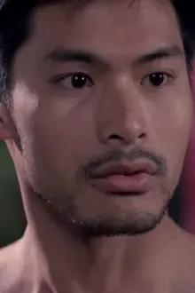 Dick Lau Tik-Chi como: Chu Ching Kun