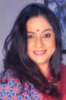 Shalini Arora como: Mrs. Bhagat