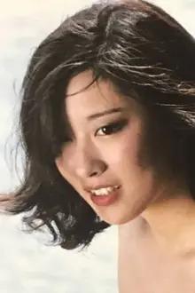 Noriko Hayami como: Teacher's wife