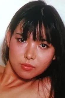 Mami Mochizuki como: Izumi Miyake
