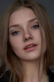 Anastasiya Filippova como: Dunya