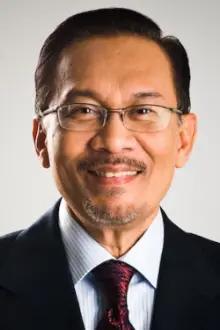 Anwar Ibrahim como: Self - Former Deputy Prime Minister of Malaysia