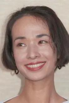 Kurara Haruka como: Sachiko Kogure (Akimoto's fiancée/Pianist)