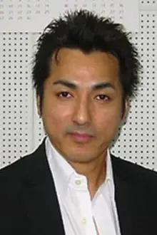 Kazuya Nakayama como: Okada Izo