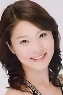 Kazuko Kojima como: Maru (voice)