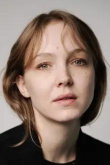 Magdalena Laubisch como: Nele