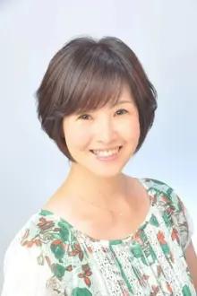 Emiko Hagiwara como: Mayu (voice)